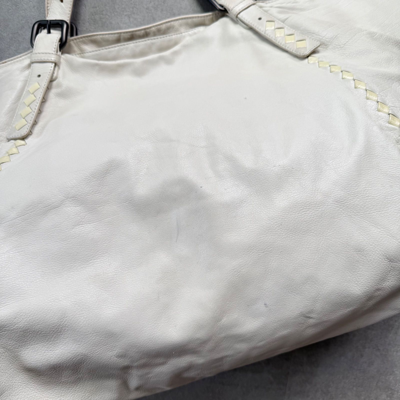 BOTTEGA VENETA ボッテガヴェネタ イントレチャート トートバッグ