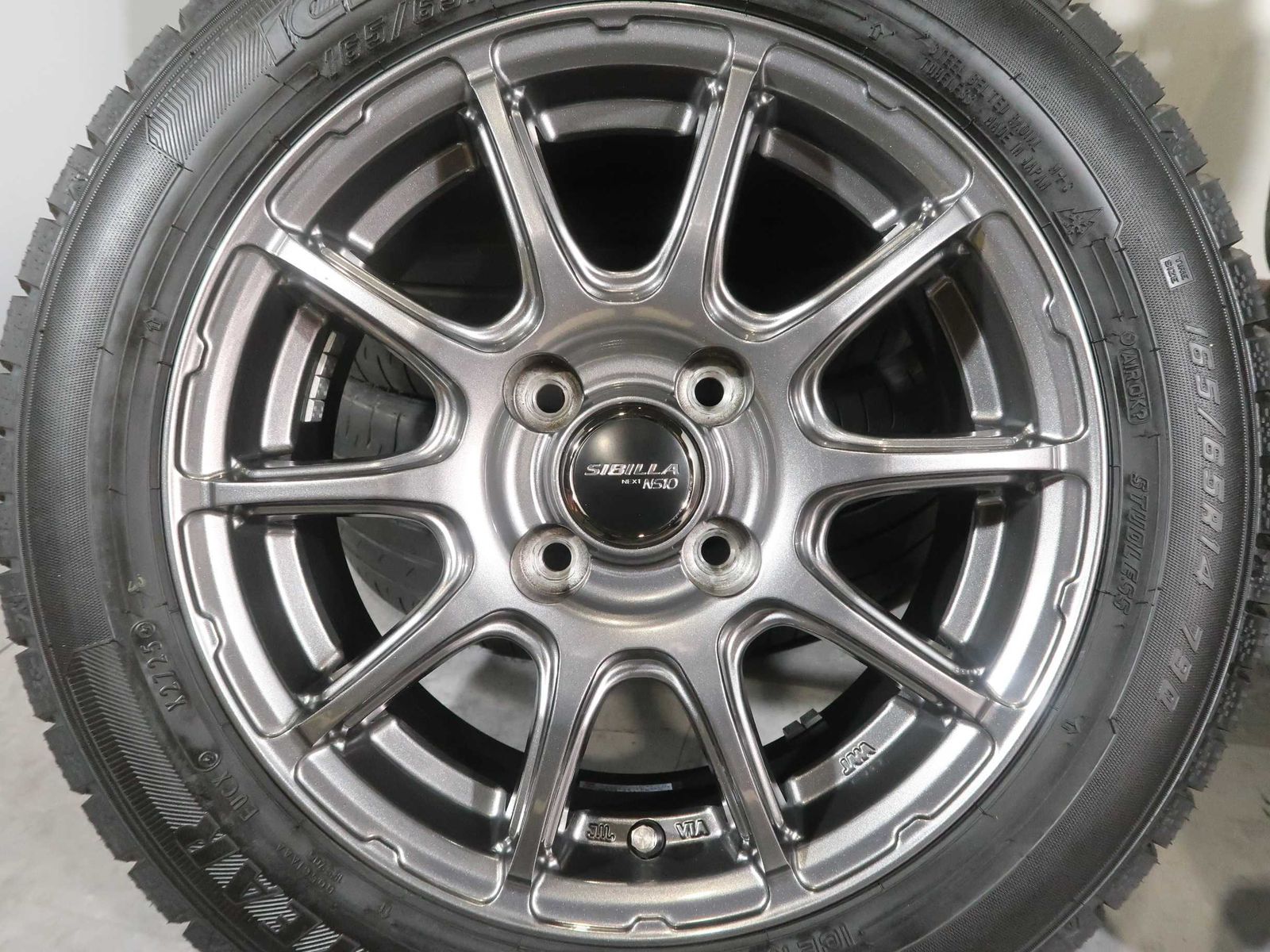 冬 トヨタ純正 ルーミー パッソ【富山市】日本製 グッドイヤー165/65R14 タンク ルーミー ダイハツ トール 中古 4本 スタッドレス ルーミー タンク パッソ トール ブーン 等 4本 社外 14インチ 5.5J+42