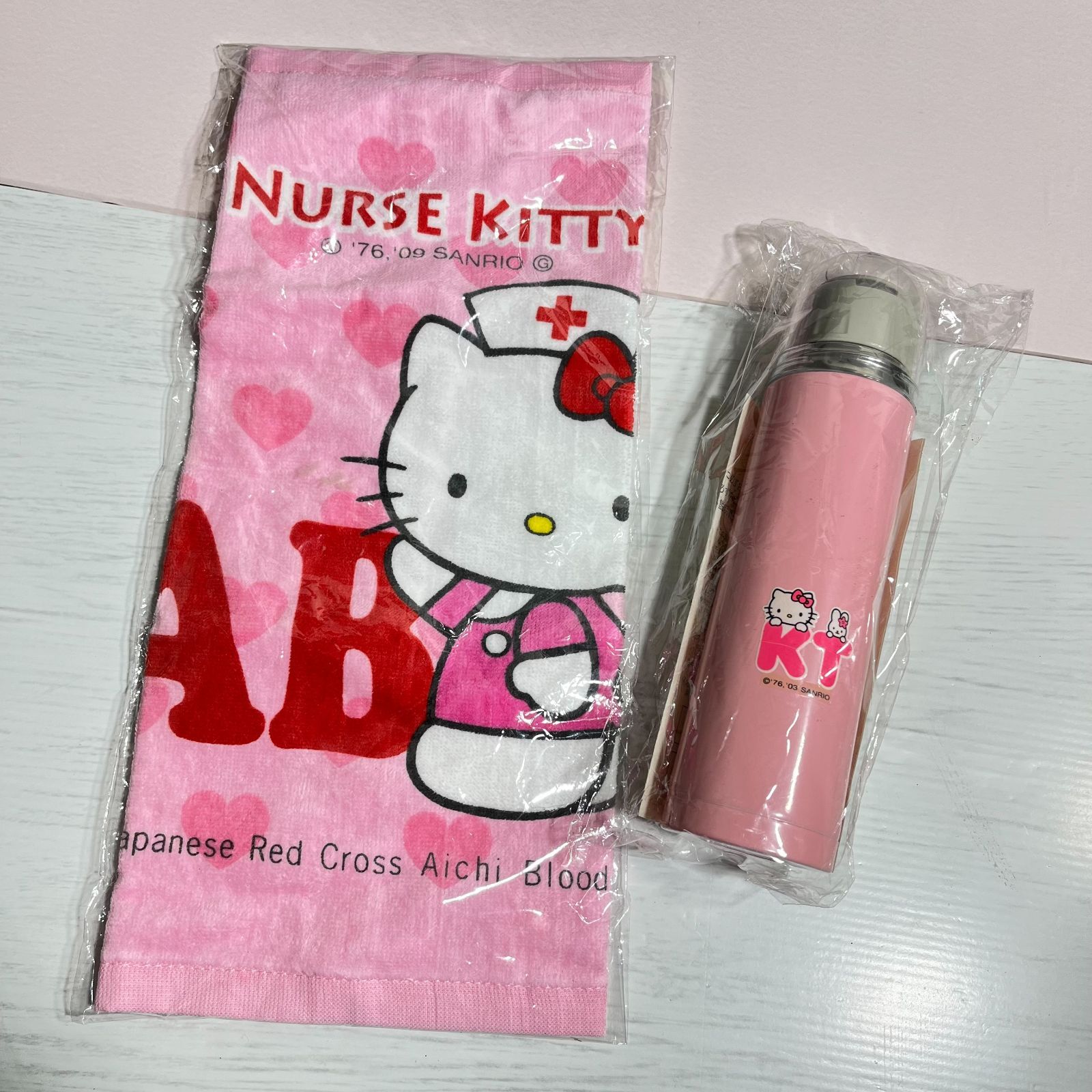 サンリオ sanrio キティ 水筒 タオル 非売品 日本赤十字 献血 AB型 