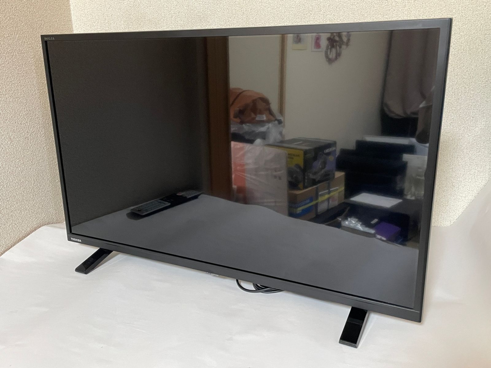 液晶テレビ　レグザ　（テレビ台付） △ レグザ REGZA 液晶テレビ 32S24 32V型 ハイビジョン 外付HDD録画