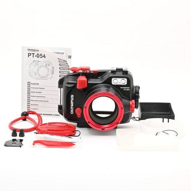 ＜良品＞ OLYMPUS STYLUS XZ-2用 防水プロテクター PT-054｜純正防水ケース｜付属品充実｜動作良好｜透明窓クリア｜Oリング良好｜実用性に優れたモデル