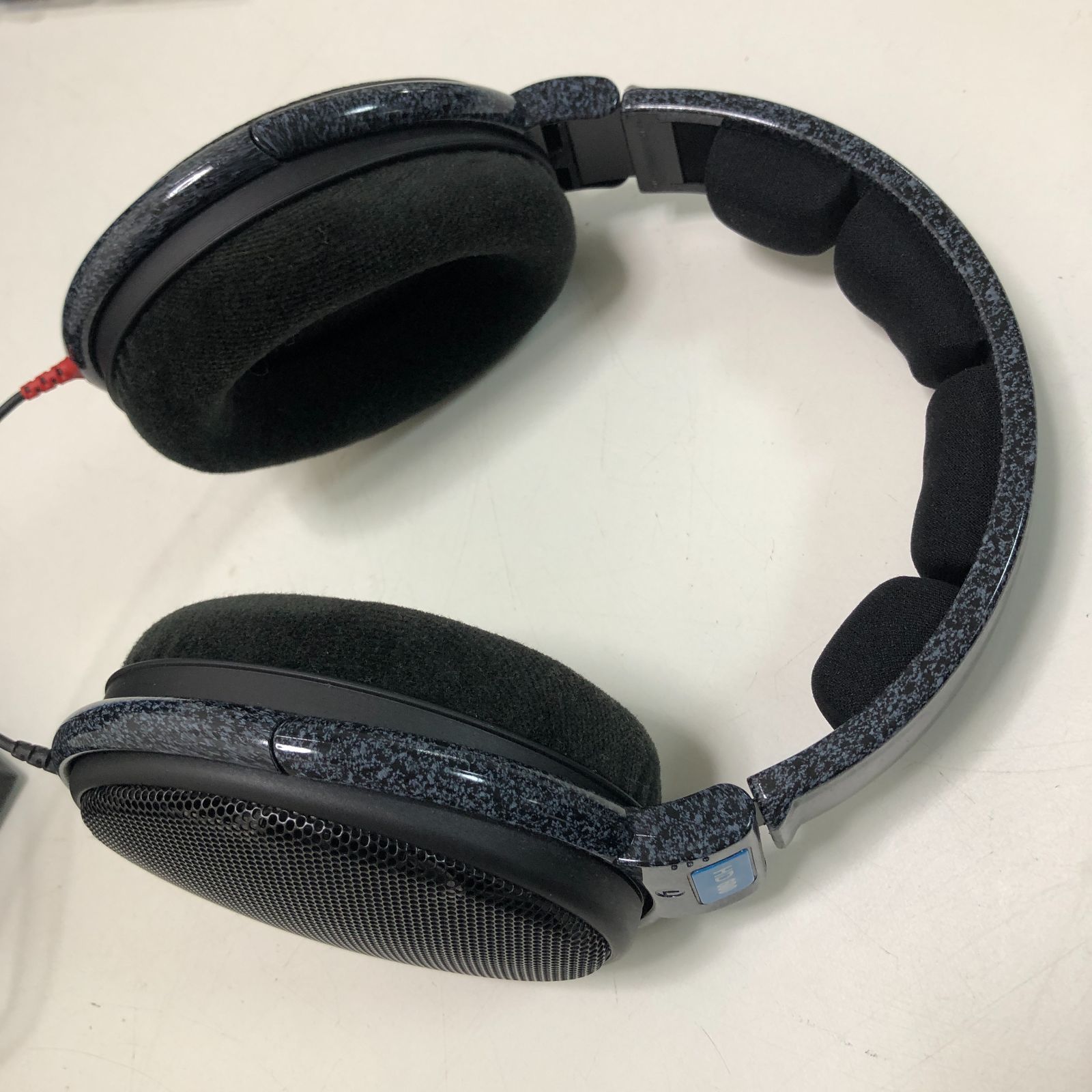美品 SENNHEISER HD600 開放型ヘッドホン ゼンハイザー オープン型