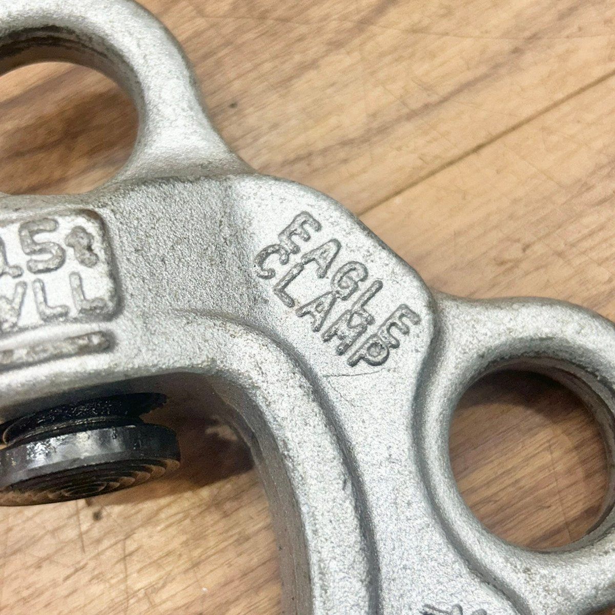 イーグルクランプ SBB-0.5 ねじ式全方向クランプ【船橋馬込店】【店頭取引限定】【中古】管理番号：ITR6QRXPMJAK Amazon | イーグルクランプ ネジ式全方向クランプSBB型 SBB-5 鉄鋼用