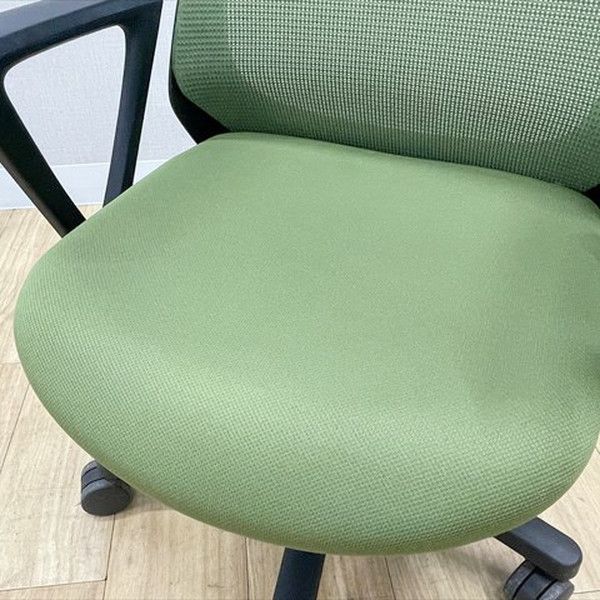 ノナチェア オフィスチェア 肘付 デスクチェア イトーキ グリーン ノナチェア オフィスチェア 肘付 デスクチェア イトーキ グリーン