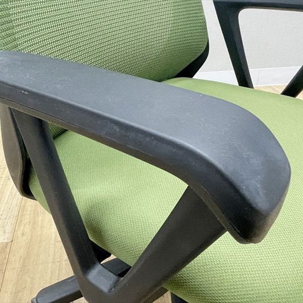 ノナチェア オフィスチェア 肘付 デスクチェア イトーキ グリーン ノナチェア オフィスチェア 肘付 デスクチェア イトーキ グリーン