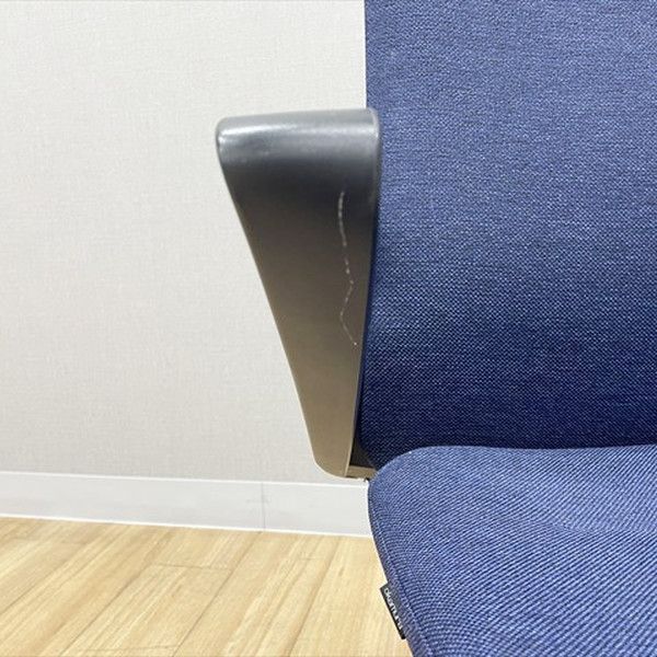 モードチェア ミドルバック オフィスチェア 肘付 オカムラ ブルー