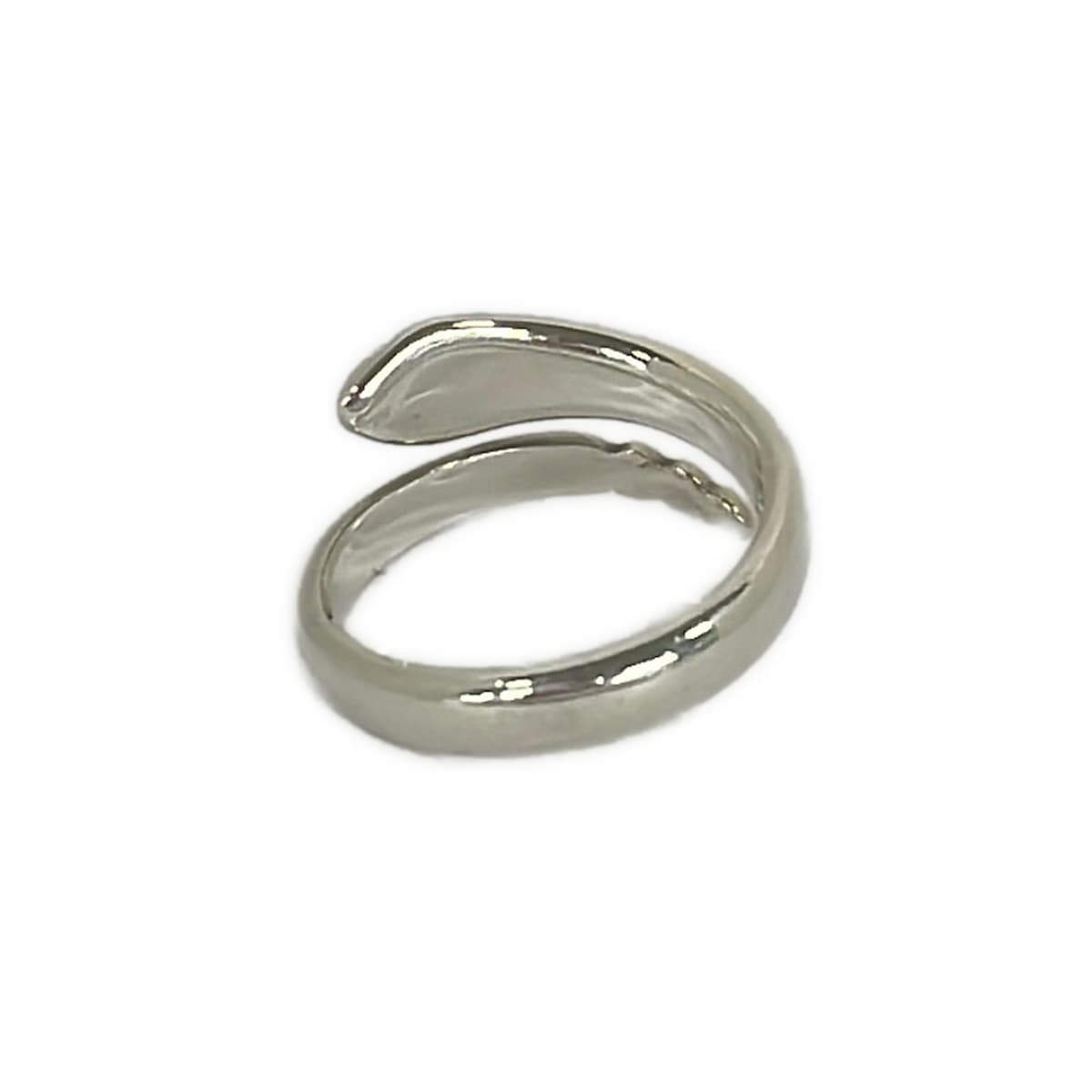 TIFFANY&Co.(ティファニー) リング美品 スネーク シルバー - メルカリ