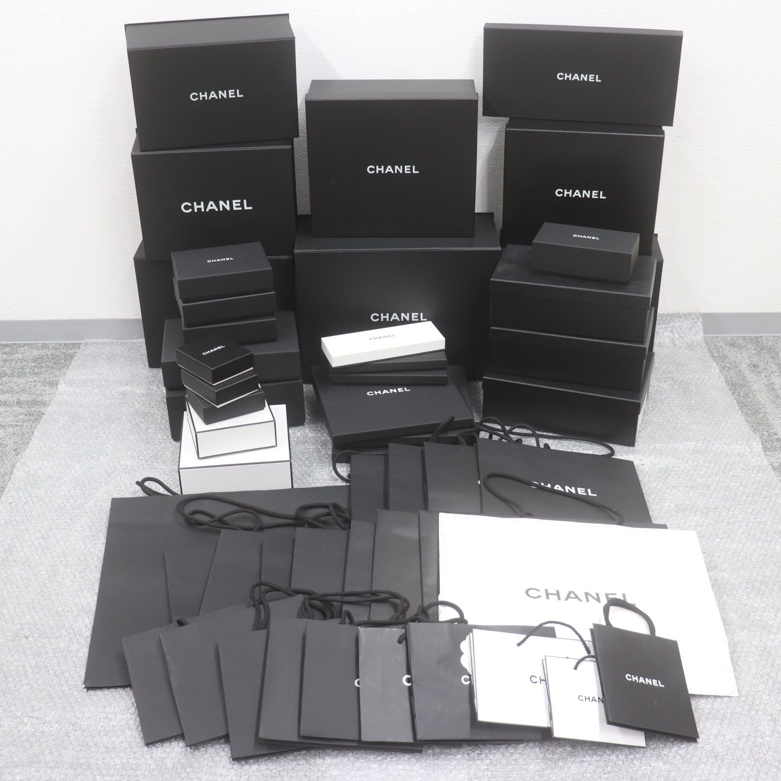 ITJ8DWPXZS4G CHANEL シャネル BOX 純正 紙袋 ブラック ホワイト 空き