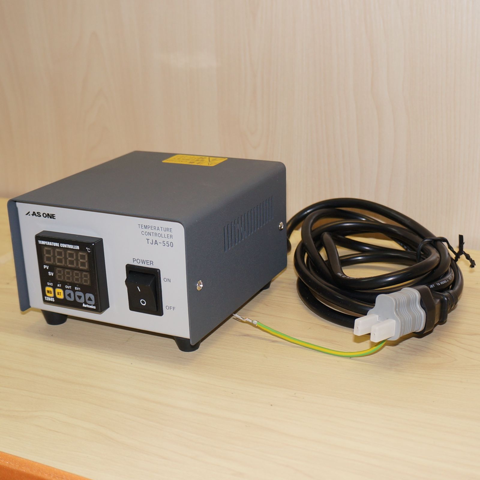 中古】アズワン 卓上温度調節器 TJA-550K - メルカリ