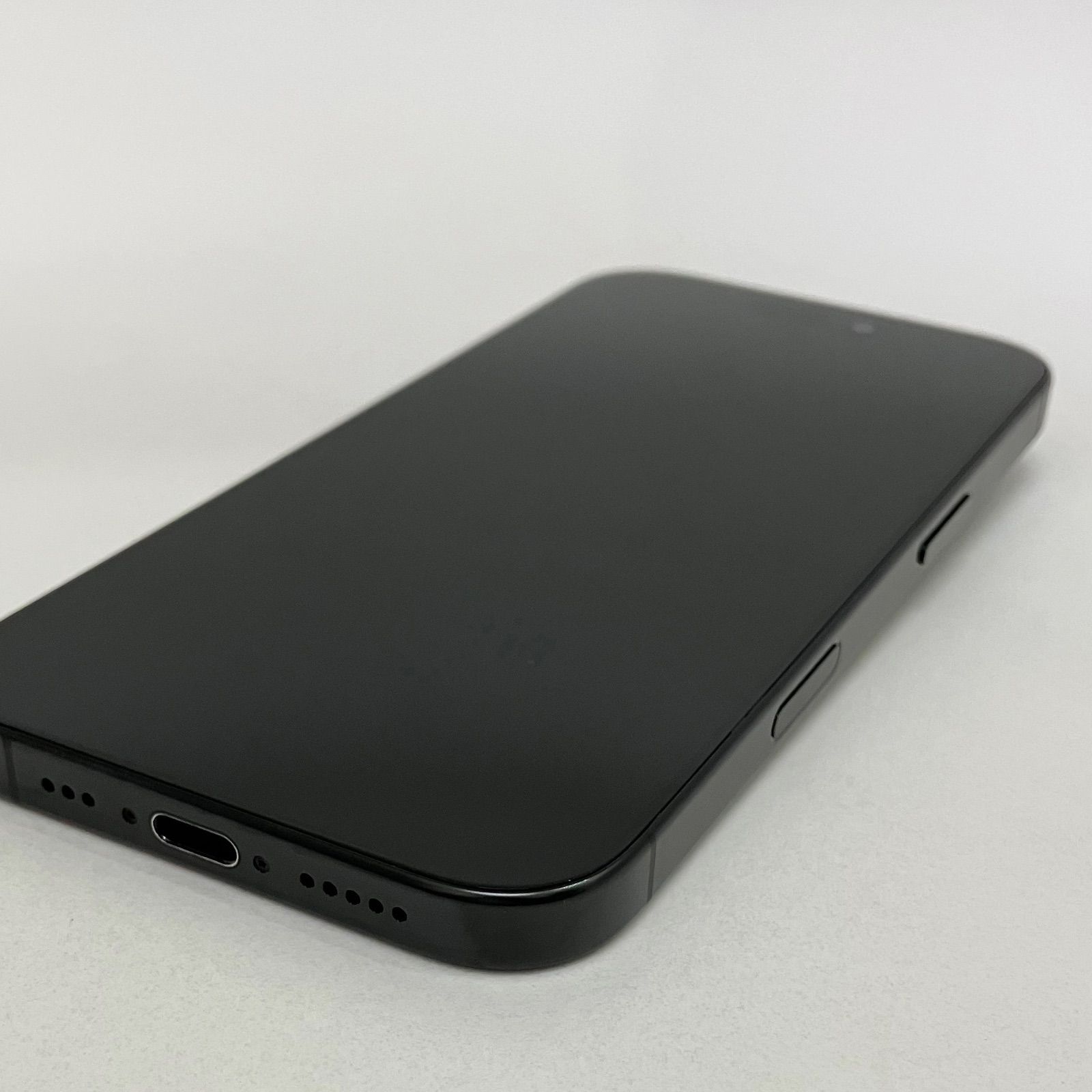美品】iPhone16Pro 128GB SIMフリー ブラックチタニウム - メルカリ