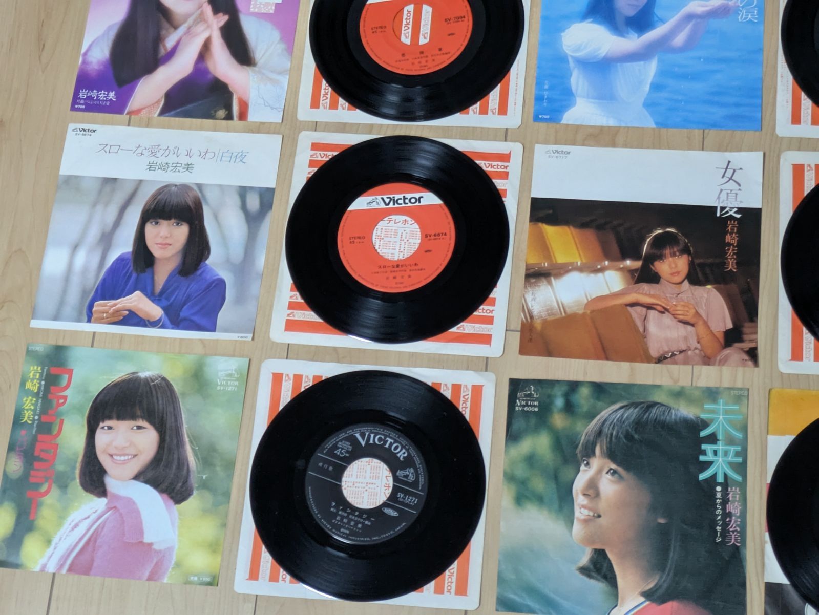 岩崎宏美　レコード　34組44枚セット　中古美品 岩崎宏美 レコード 34組44枚セット 中古美品 - メルカリ