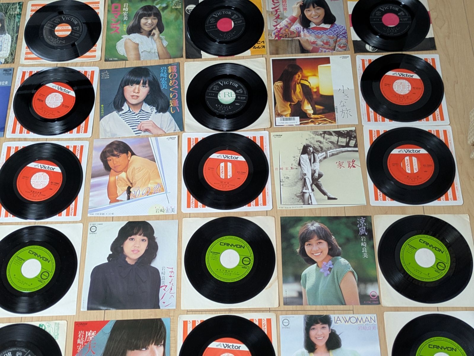 岩崎宏美　レコード　34組44枚セット　中古美品 岩崎宏美 レコード 34組44枚セット 中古美品 - メルカリ