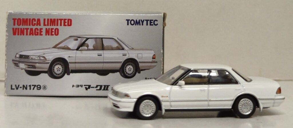 トミーテック TOMICA LIMITED VINTAGE NEO トヨタ マークII 2.5