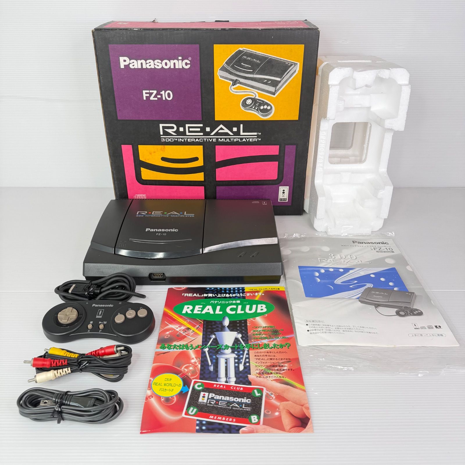 Panasonic 3DO REAL FZ-10 コントローラー２台・外箱付 国内版]Panasonic 3DO REAL II FZ-10[箱、取説なし](中古) - huck-fin