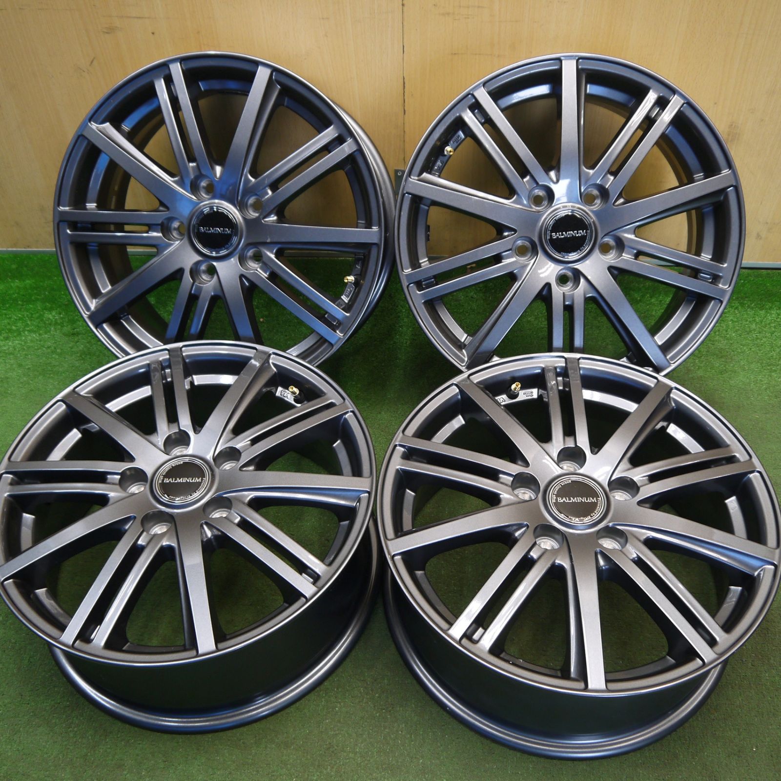[送料無料] キレイ★BALMINUM BR10 バルミナ 16インチ ホイール 16×6.5J PCD114.3/5H★6042208Hホ