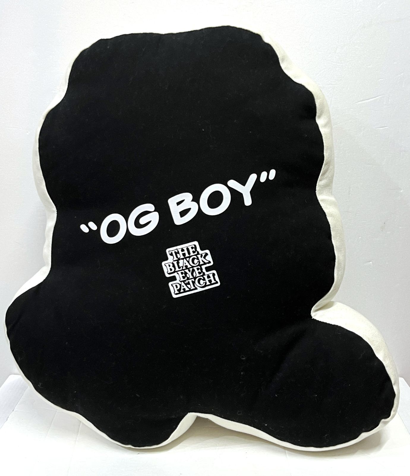 BlackEyePatch｜ブラックアイパッチ OG Boy Shaped Cushion OG ボーイ