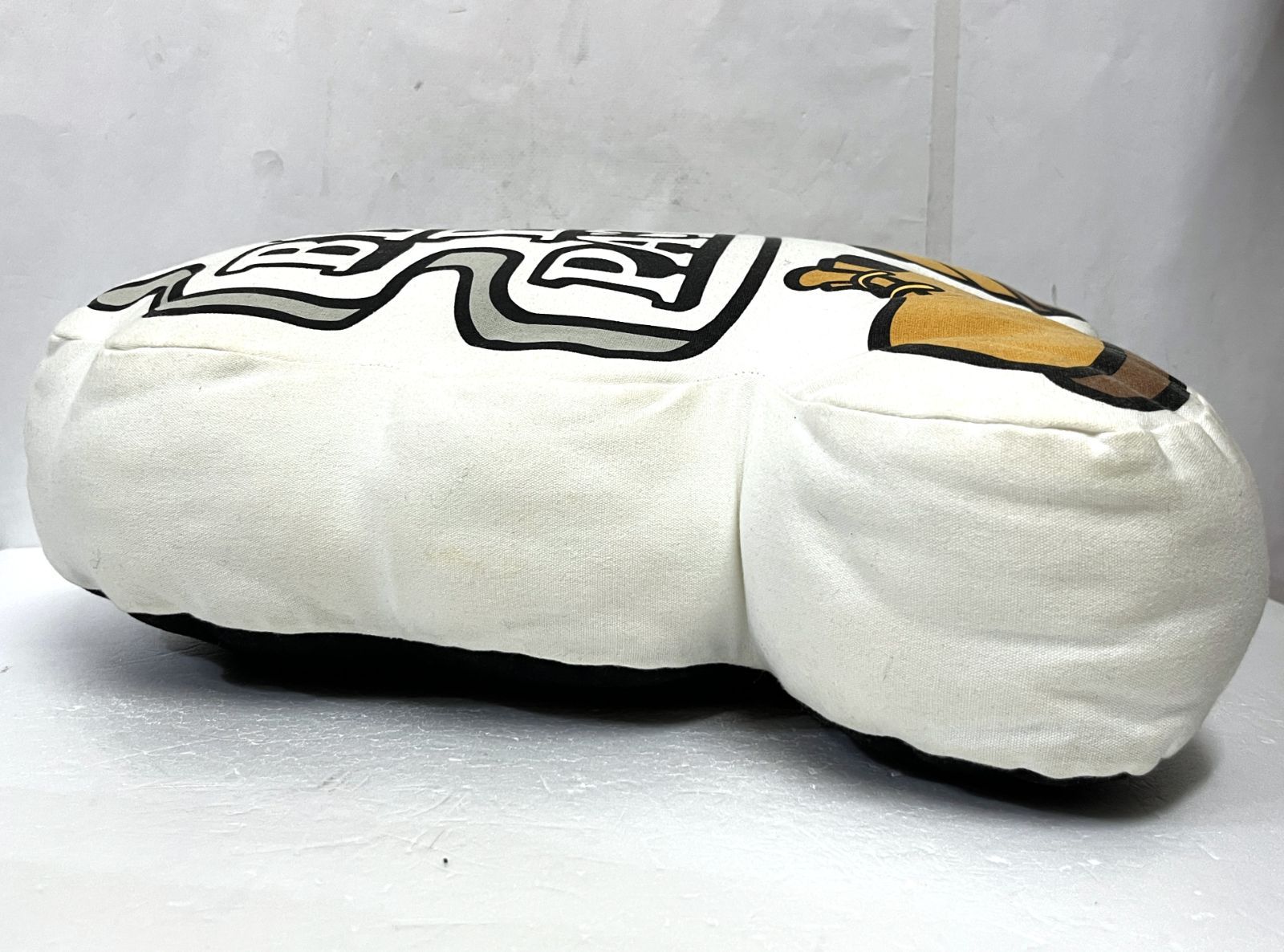 BlackEyePatch｜ブラックアイパッチ OG Boy Shaped Cushion OG ボーイ