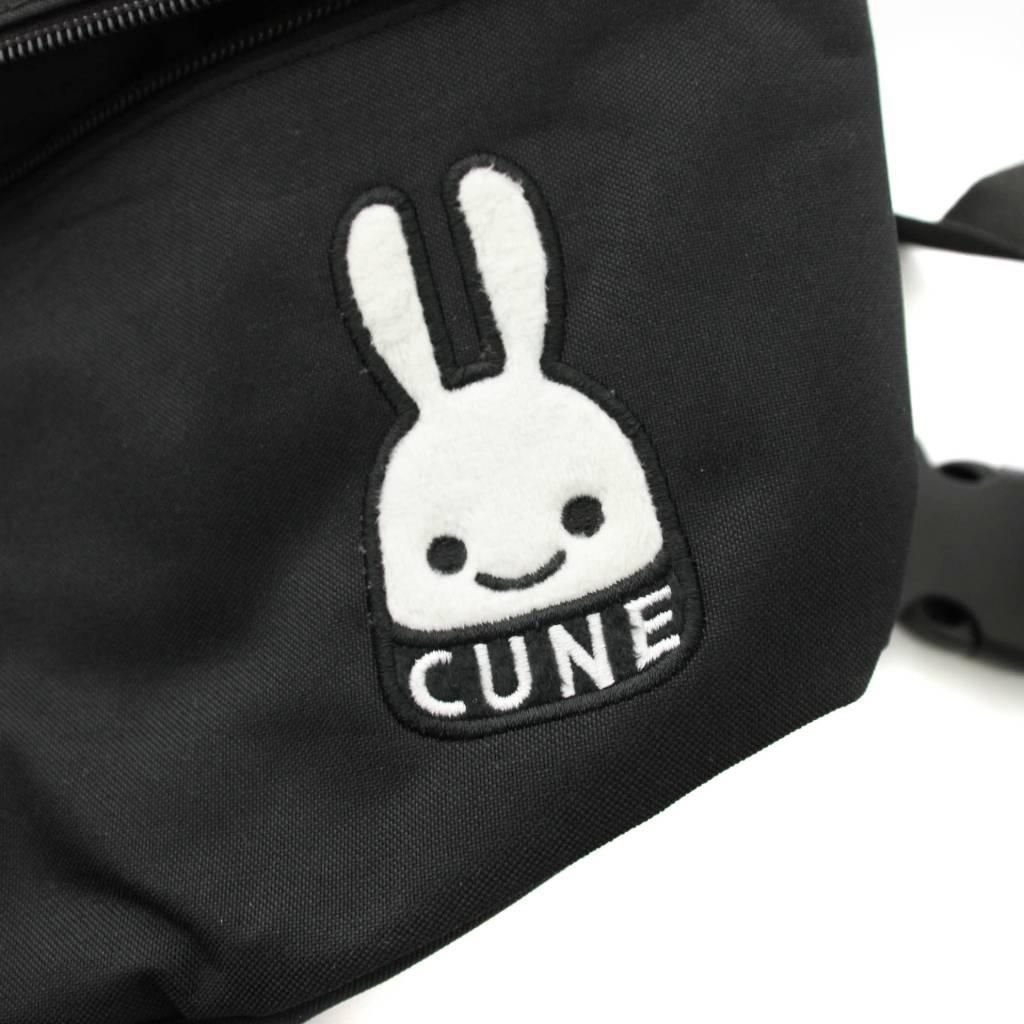 K*ン様 CUNE キューン メッセンジャーバッウエストポーチ マスコット まと K*ン様 CUNE キューン メッセンジャーバッウエストポーチ マスコット