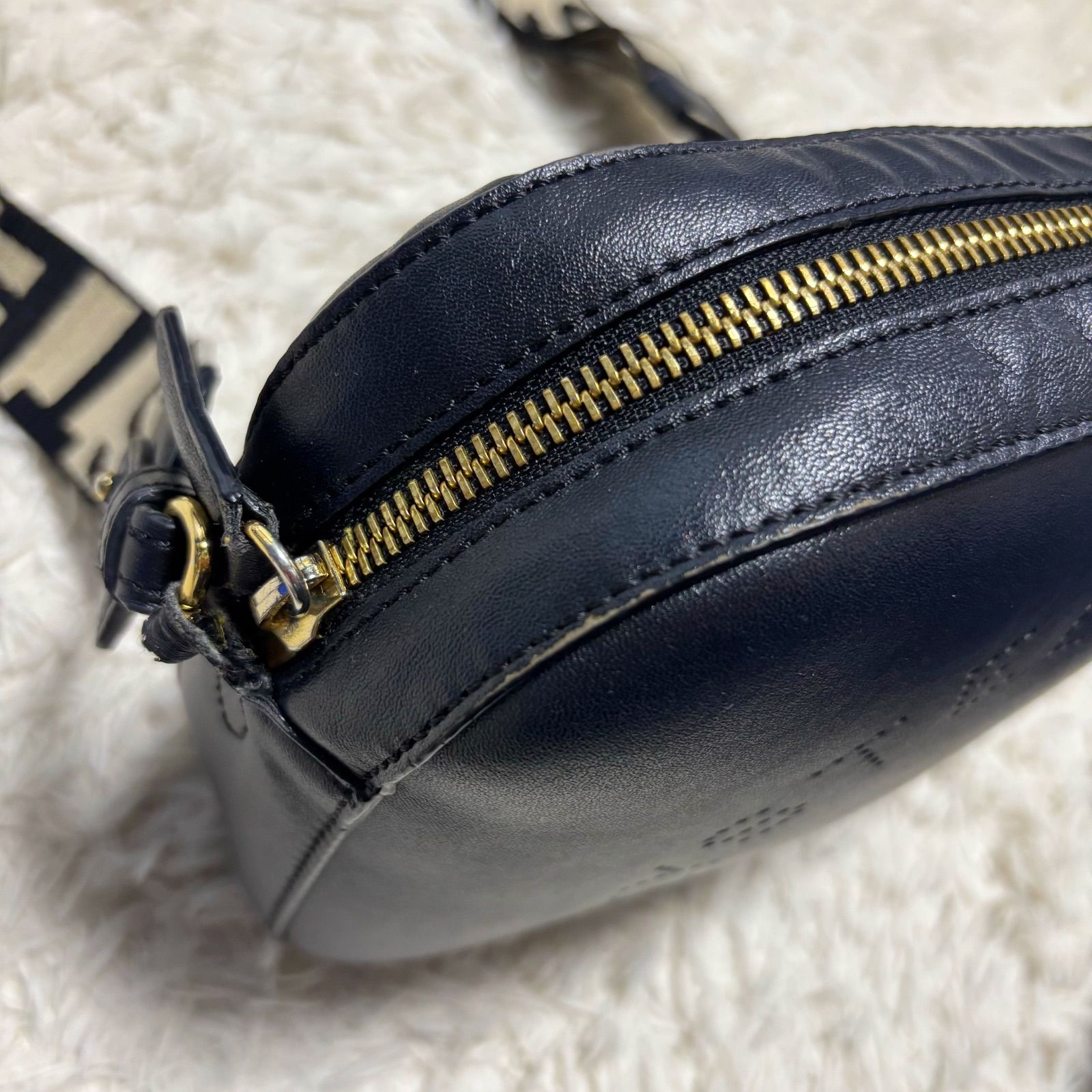 Stella McCartney ステラマッカートニー ステラロゴショルダーバッグ 