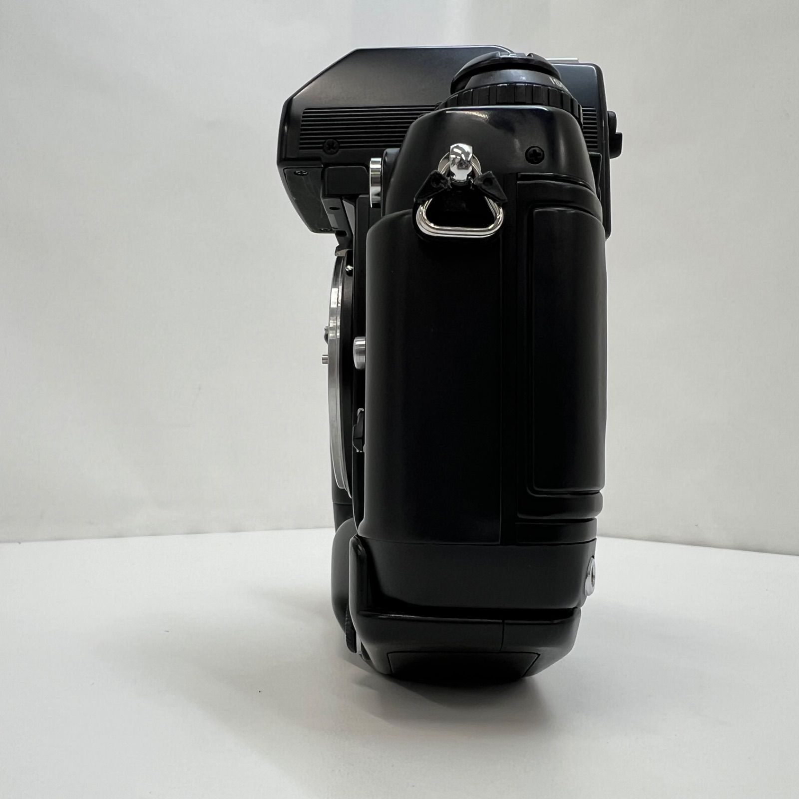 001064】 Nikon F4 MB-21付き ニコン 一眼レフカメラ フィルムカメラ