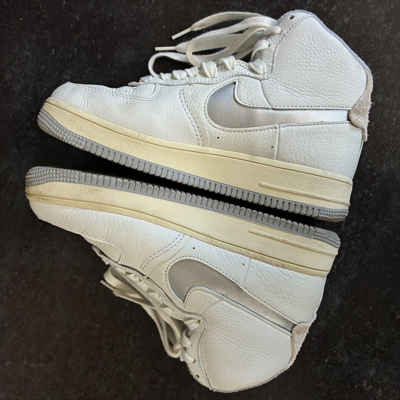 NIKE ナイキ ウィメンズ AF1 エアフォース1 スカルプト DC3590-101 