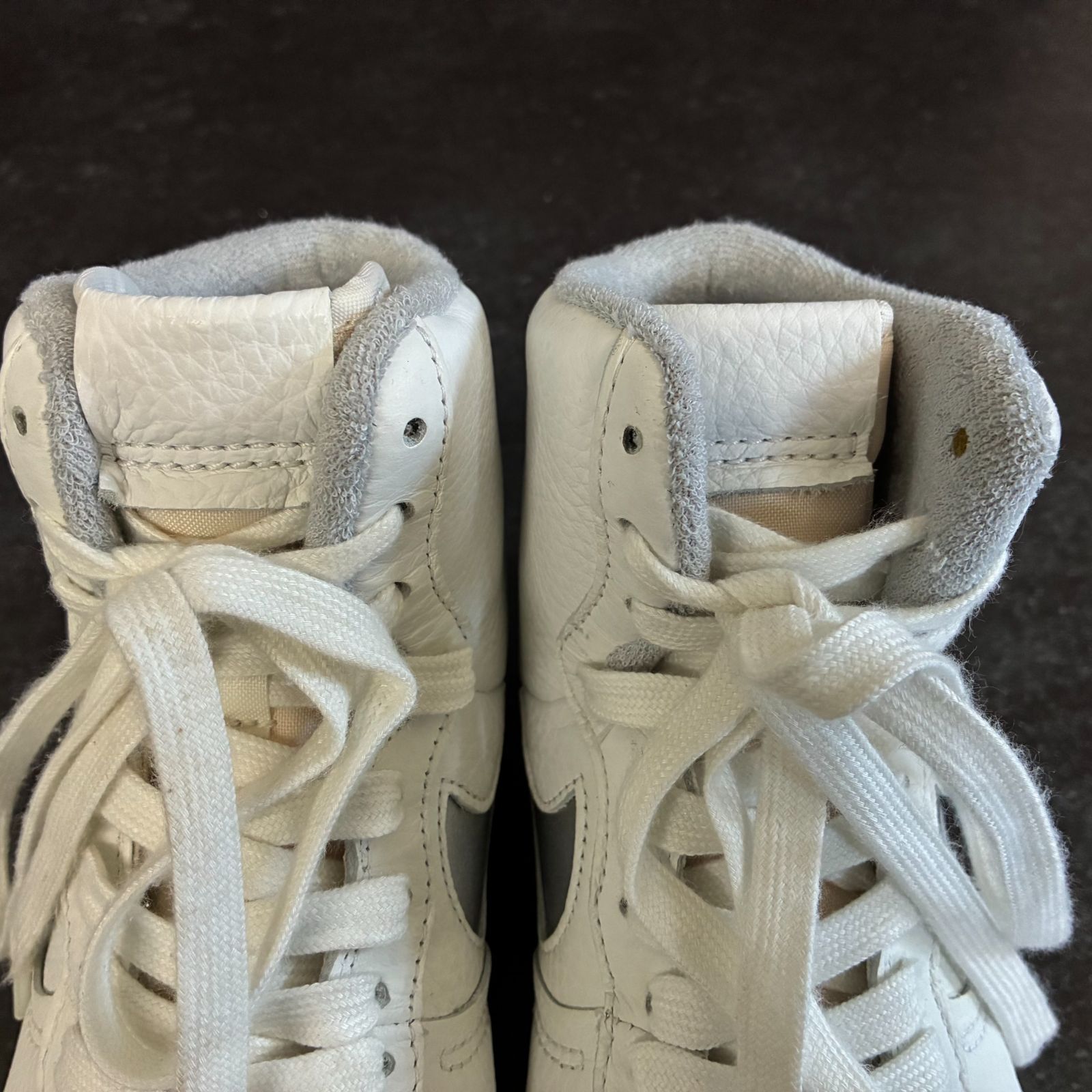 NIKE ナイキ ウィメンズ AF1 エアフォース1 スカルプト DC3590-101 