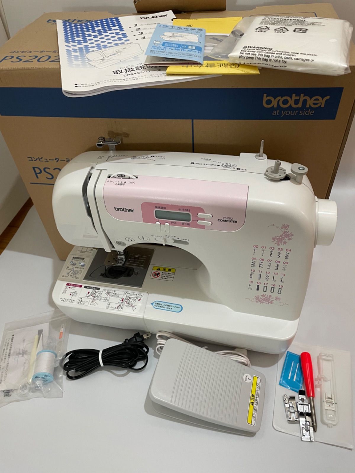 brother コンピューターミシン CPS4204 使用2回 brother ブラザー コンピュータミシン PS202 (CPS4204) 別売り