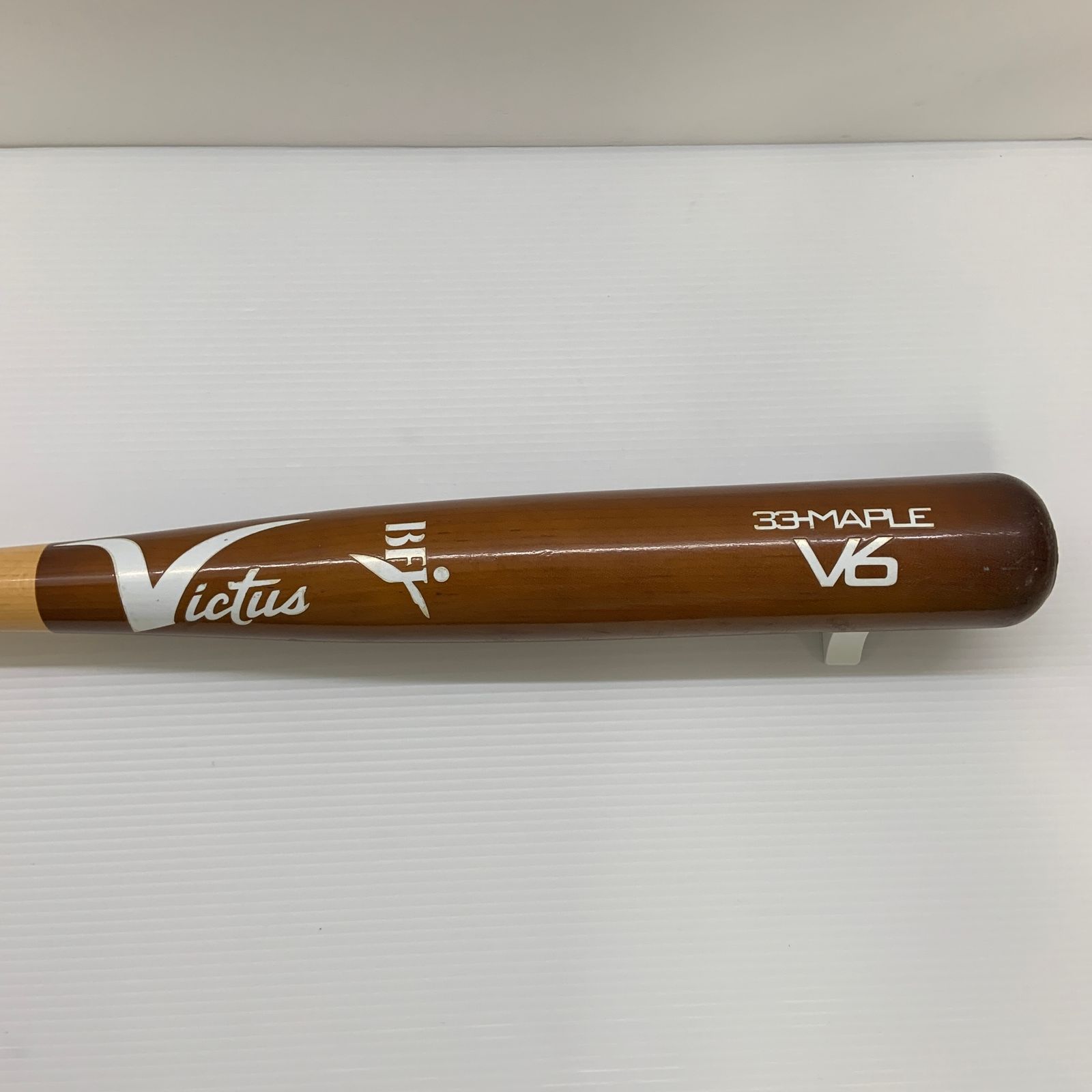 ビクタス Victus V6 硬式 大人 一般 木製バット(BFJマーク) 33-MAPLE ビクタス Victus V6 硬式 大人 一般 木製バット(BFJマーク) 33-MAPLE