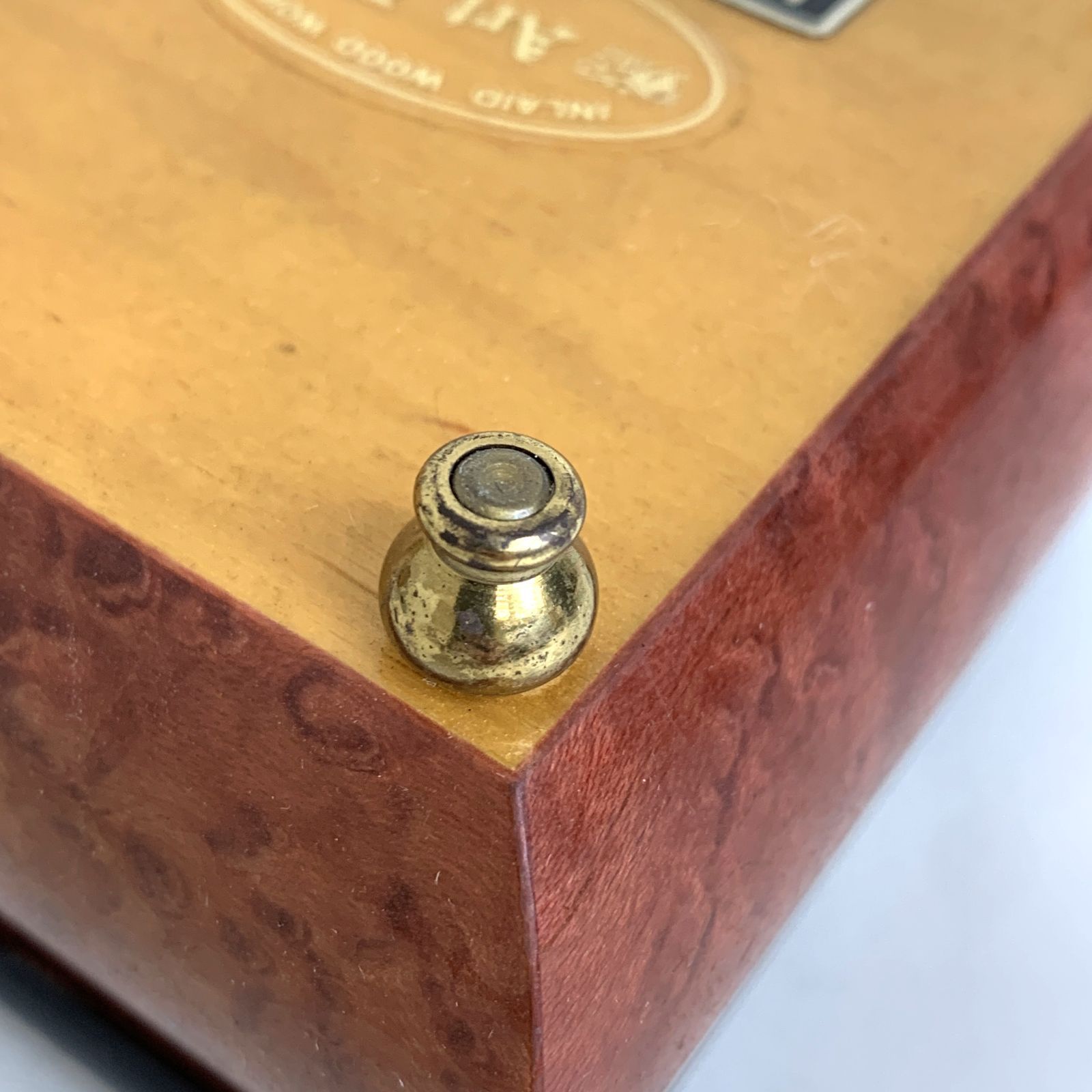 オルゴール　リュージュ・ロマンス　花柄木製皿3枚セット 中古品】Reuge Romance ENGLISH COUNTRY GARDEN No.4726 リュージュ