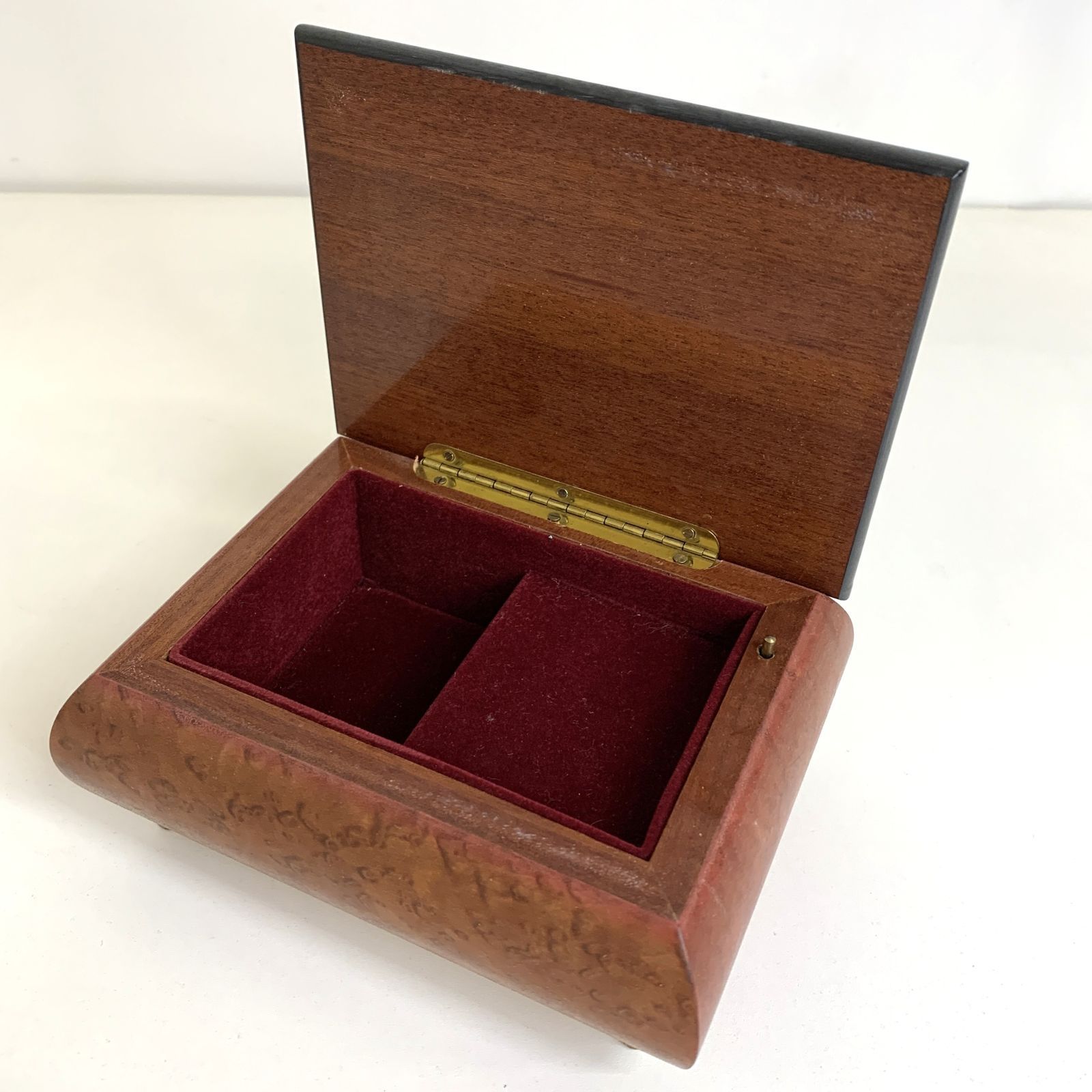 中古品】Reuge Romance ENGLISH COUNTRY GARDEN No.4726 リュージュ