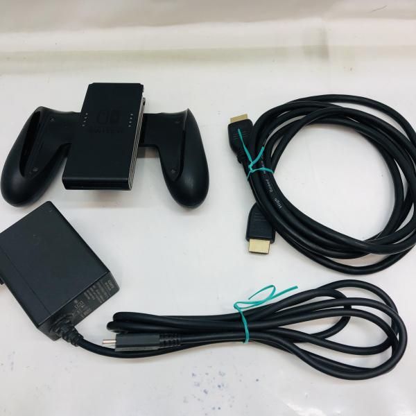 Switch本体、ジャンク品 中古】本体S）ｼﾞｬﾝｸ)Switch本体 ｹｰﾌﾞﾙ/ｸﾞﾘｯﾌﾟ付き 動作未保証[22