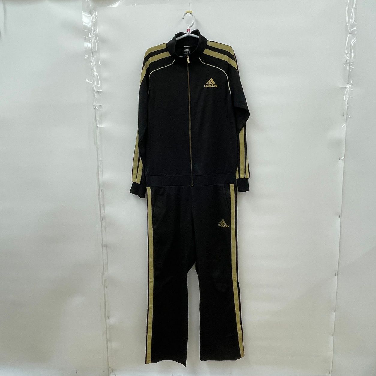 ジャージ つなぎ adidas アディダス O ブラック オールインワン - メルカリ