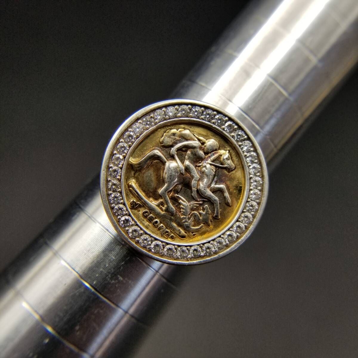 St. Geroge and the Dragon モチーフ 925シルバー ヴィンテージ シグネット リング 銀 指輪 クラシカル 存在感 ソブリンリング Y26-O St. Geroge and the Dragon コインモチーフ 925シルバー ヴィンテージ