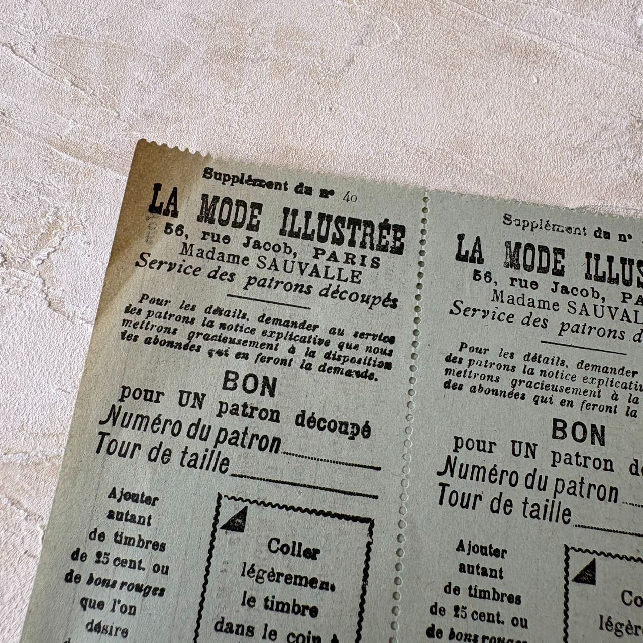 フランスアンティーク｜ラモードイリュストレ紙＆エンボスポストカード