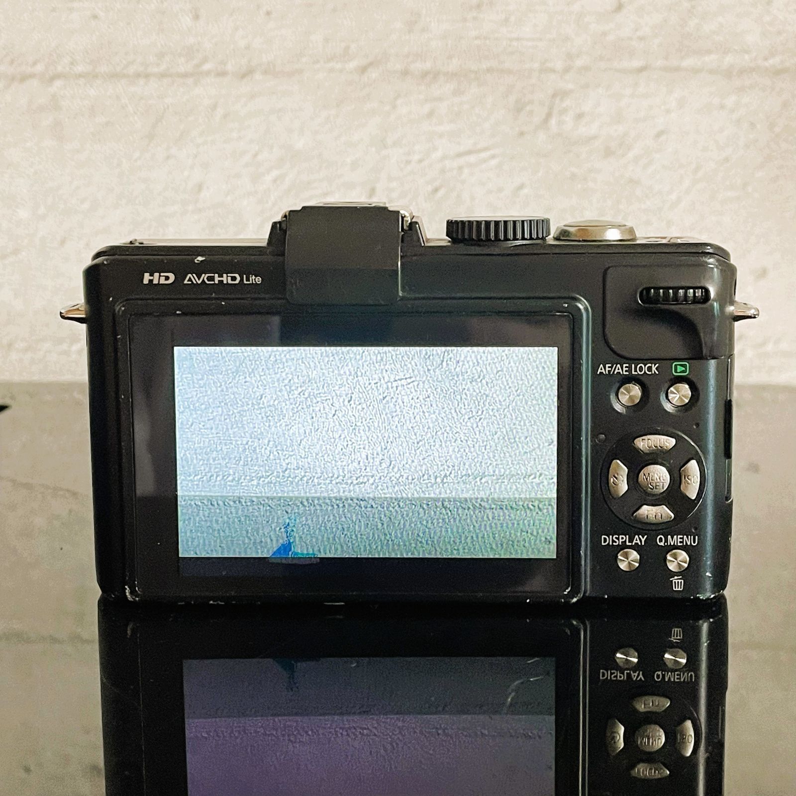 コンパクトデジタルカメラ E01[7496]13 Panasonic DMC-LX5 E01[7496]13 パナソニック Panasonic LUMIX DMC-LX5 - メルカリ