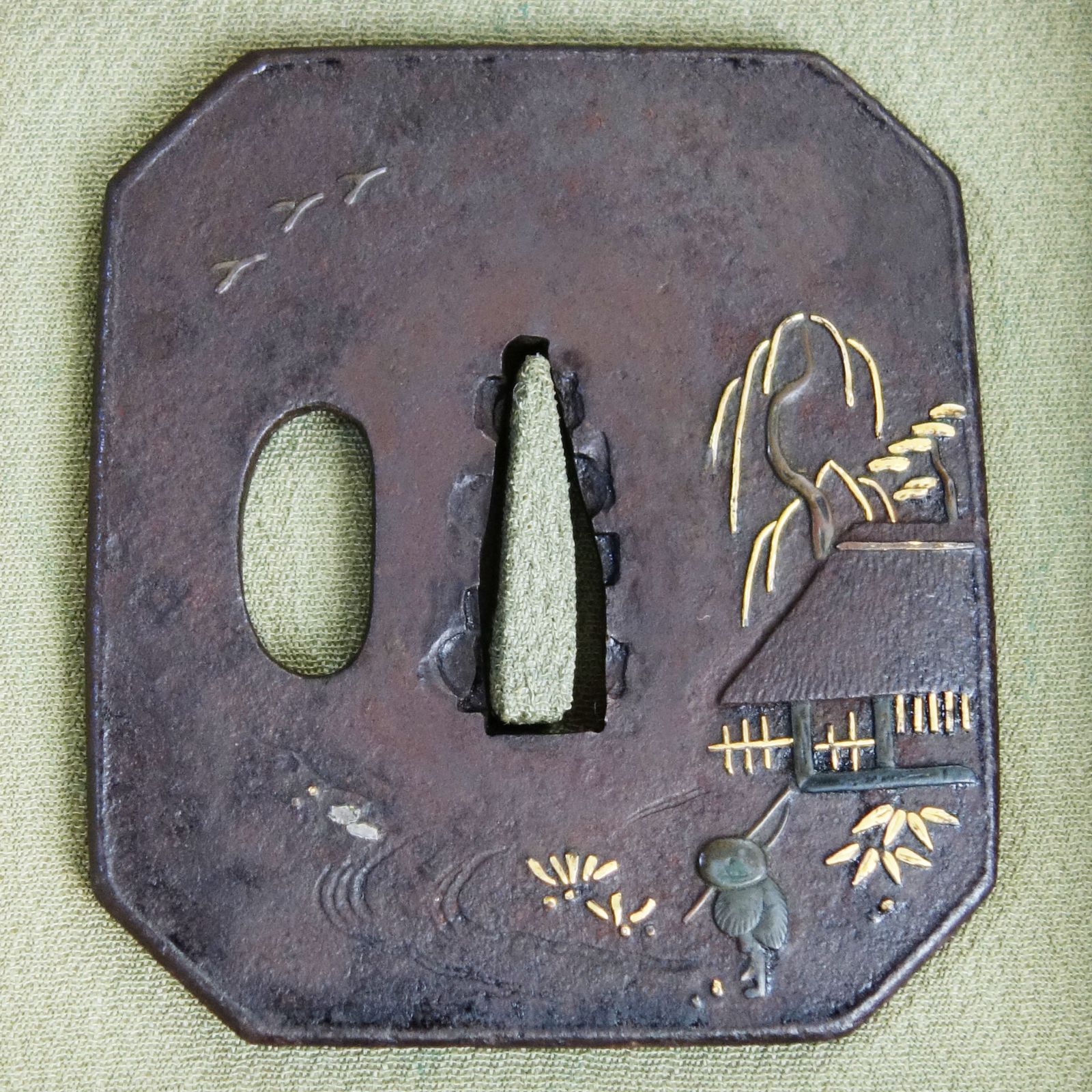 骨董逸品【太公望風景図鍔 鉄地 象嵌】 日本刀 刀装具 鍔 鐔 武具 江戸 骨董 古美術 Ac25082503
