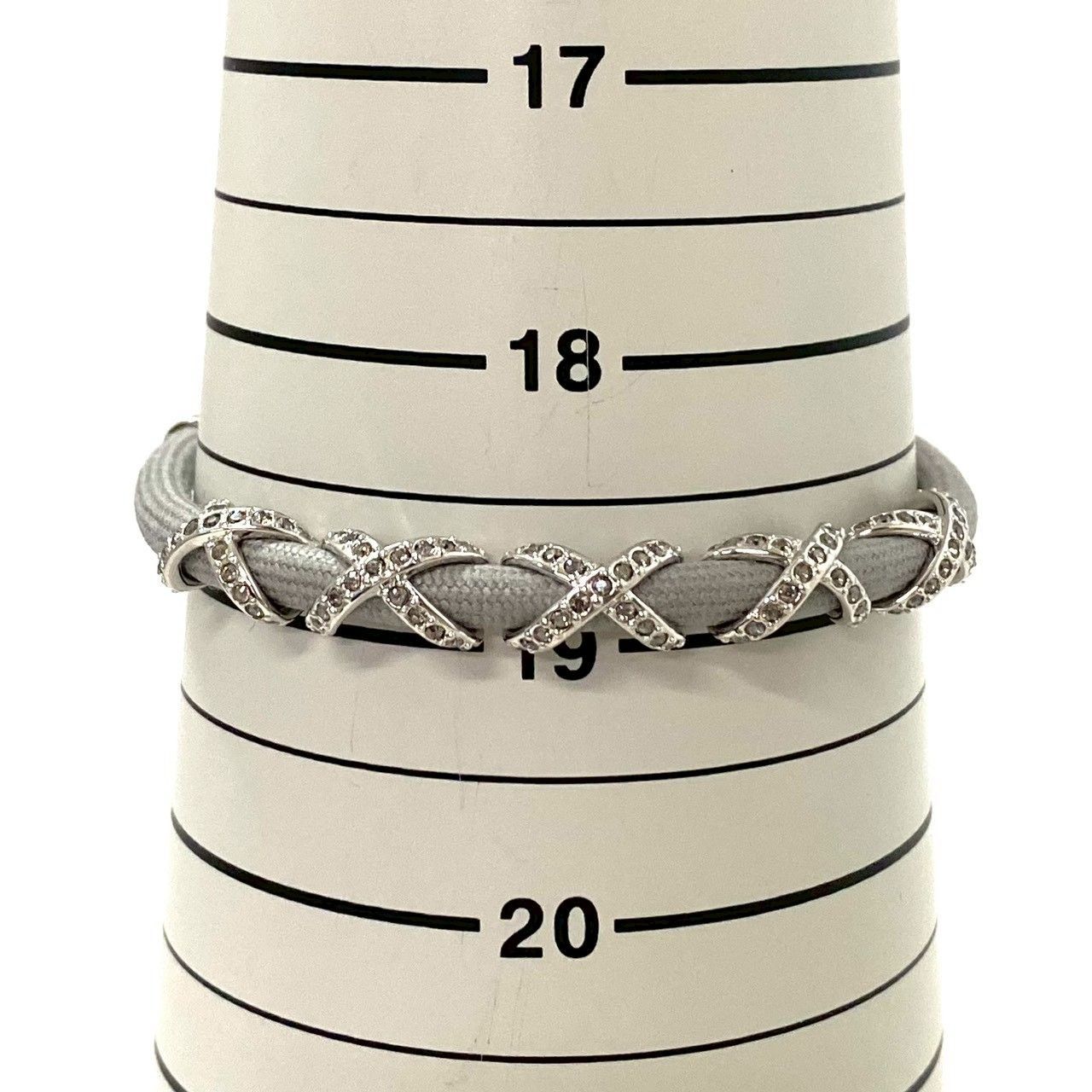 SWAROVSKI】Hyphen Grey ブレスレット クリスタル パヴェ ライン 