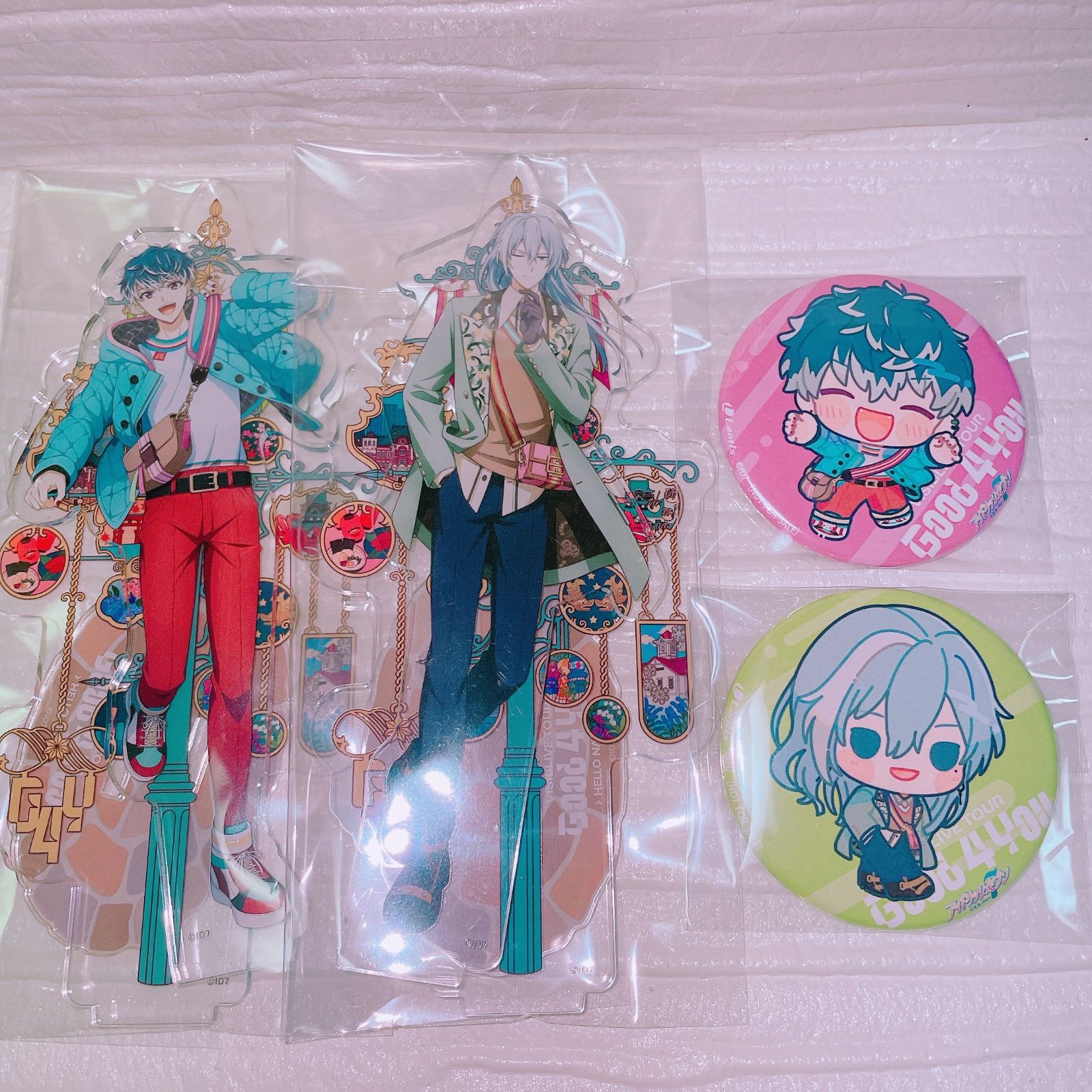 アイナナ　千　百　缶バッジ　アクスタ アイナナ✲*Re:valeユキ千モモ百G4Yアクリルスタンド/アクスタ+缶