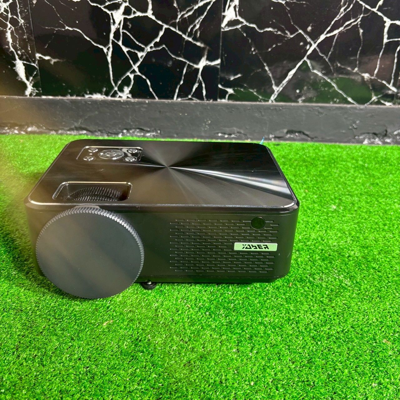 YABER プロジェクター 小型 6500lm 一度だけ使用 Yaber Y60 Portable Projector Instruction Manual - Manuals+