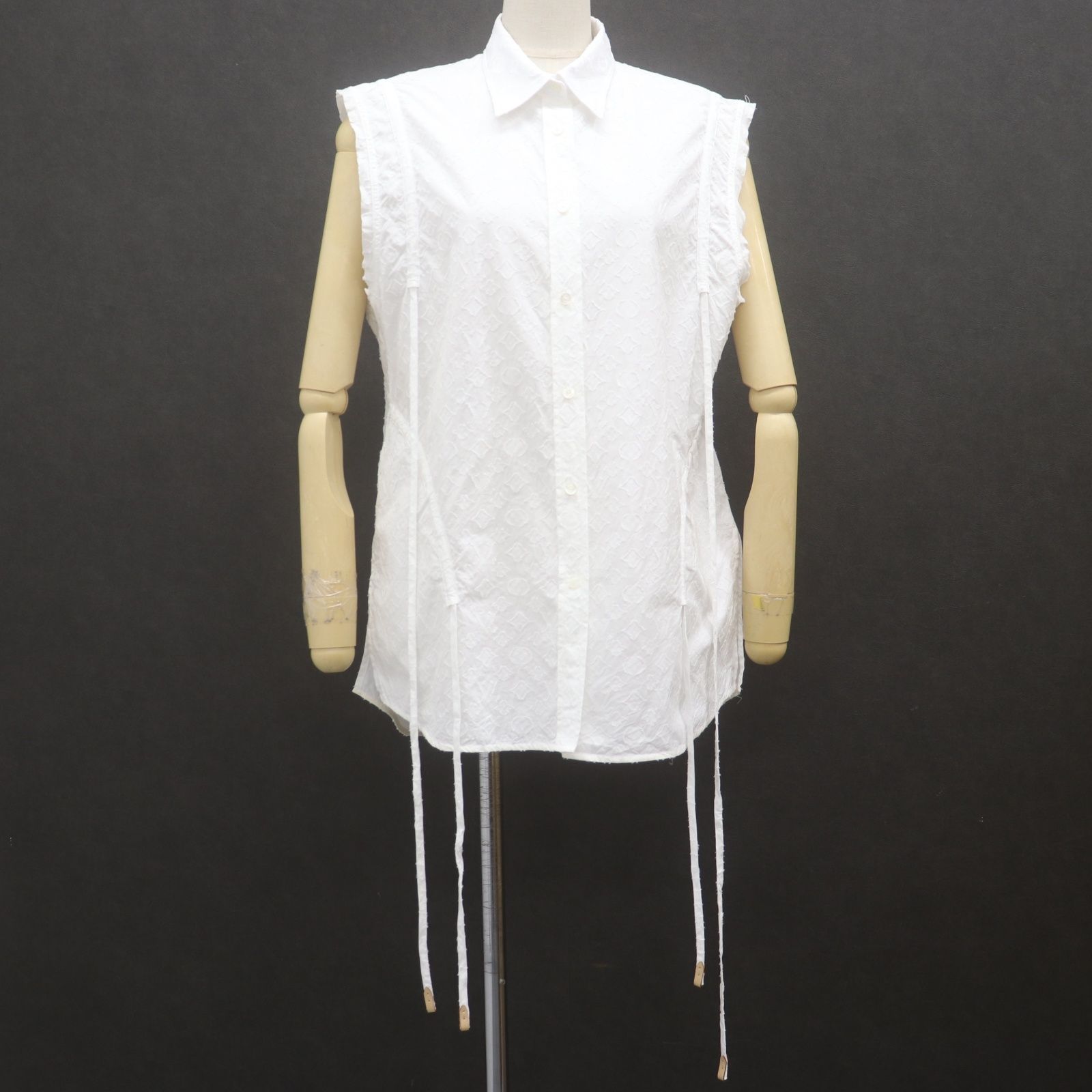 【s】LOUIS VUITTON ノースリーブシャツ　ホワイト　新品 ITUR0XQUNCWG 美品 OUIS VUITTON ルイヴィトン ノースリーブ シャツ
