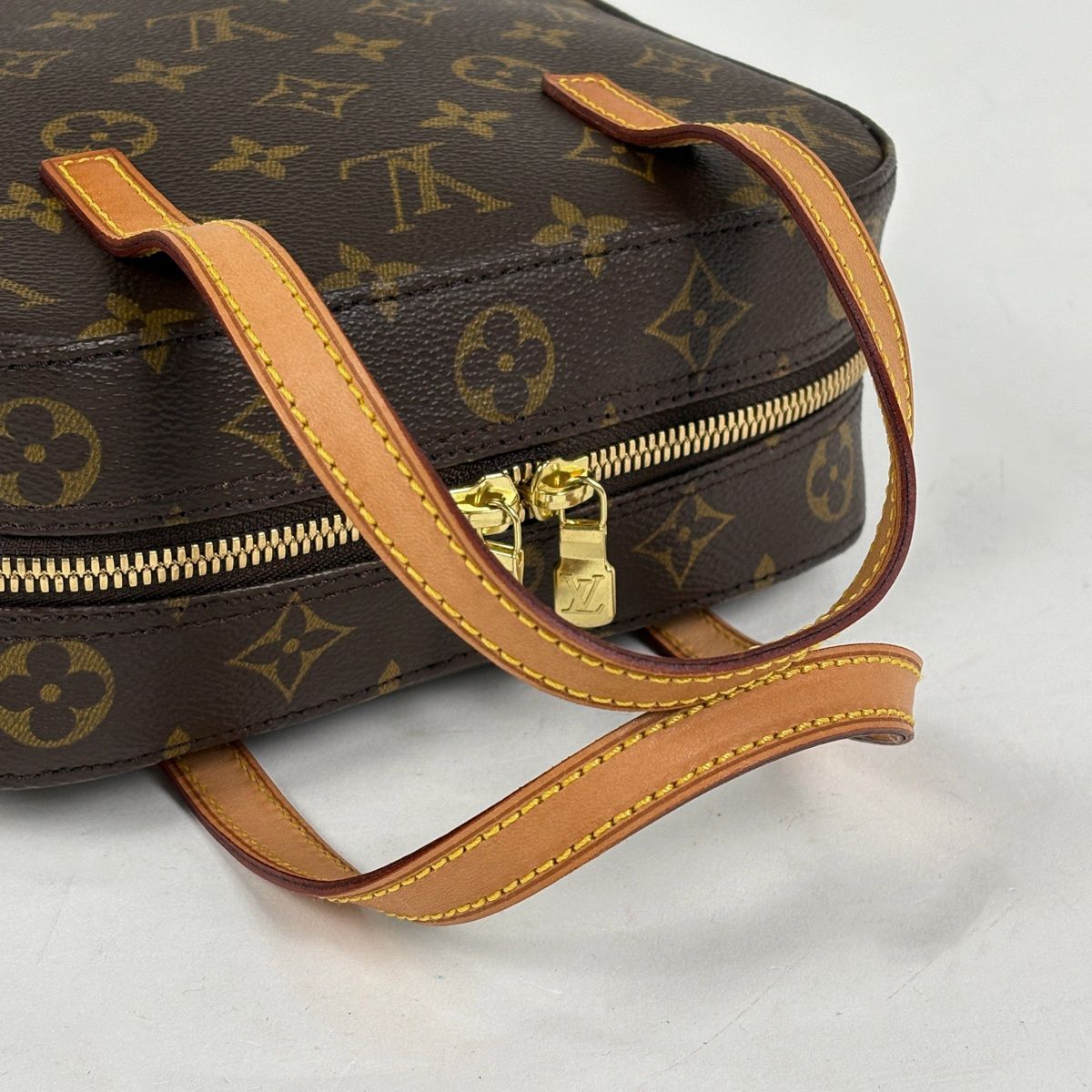 ルイ・ヴィトン Louis Vuitton スポンティーニ ショルダーバッグ 斜め 