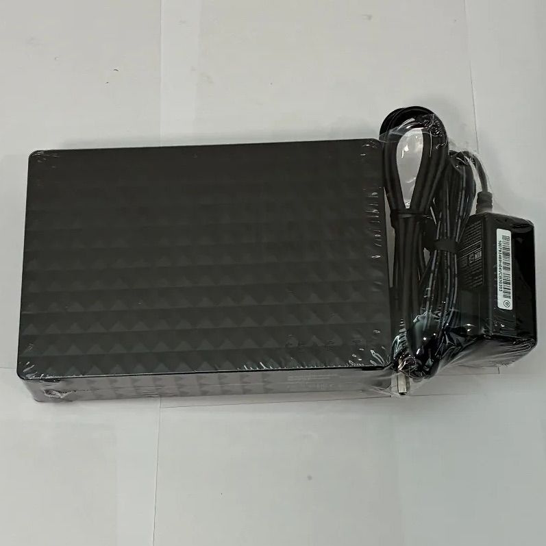 ◇ジャンク品◇4TB Seagate Expansion Desktop Drive 外付け