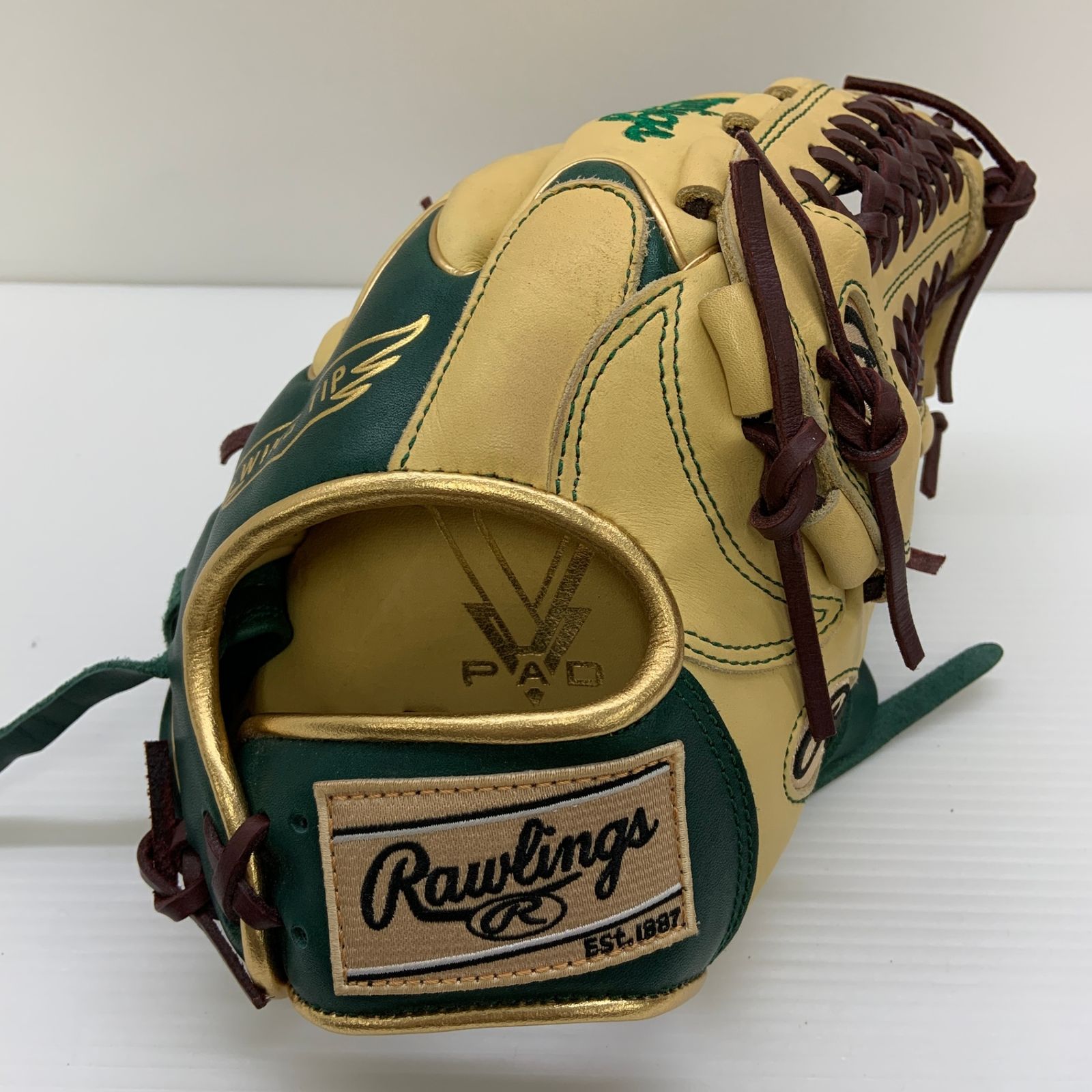 ローリングス Rawlings GR2HTCN55W 軟式 大人 一般 オールラウンド グローブ グラブ 右投げ  中古品  野球 8564 ローリングス Rawlings GR2HTCN55W 軟式 大人 一般 オールラウンド