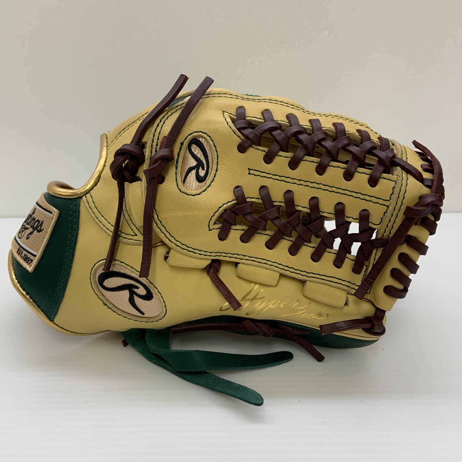 ローリングス Rawlings GR2HTCN55W 軟式 大人 一般 オールラウンド グローブ グラブ 右投げ  中古品  野球 8564 ローリングス Rawlings GR2HTCN55W 軟式 大人 一般 オールラウンド