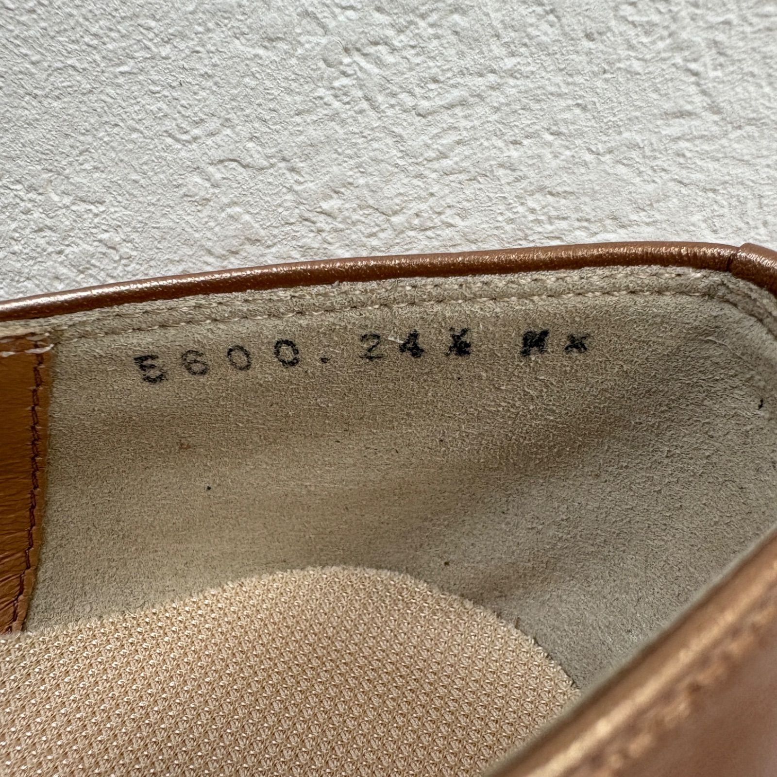 【Chacott】 社交ダンス ダンスシューズ パンプス ゴールドブラウン #5600 24.5cm チャコット 未使用品 【Chacott】 社交ダンス ダンスシューズ パンプス ゴールドブラウン #5600 24.5cm チャコット 未使用品