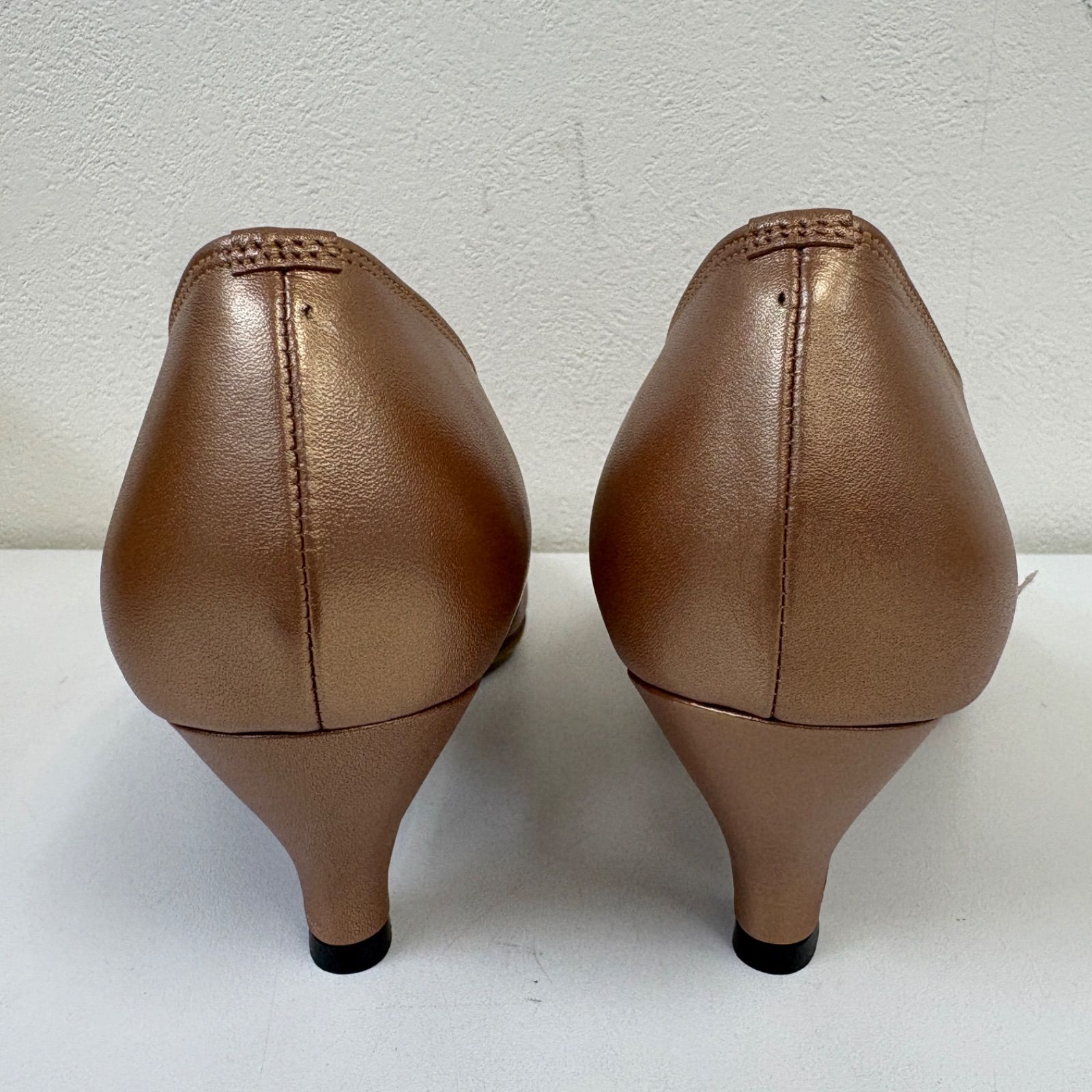 【Chacott】 社交ダンス ダンスシューズ パンプス ゴールドブラウン #5600 24.5cm チャコット 未使用品 【Chacott】 社交ダンス ダンスシューズ パンプス ゴールドブラウン #5600 24.5cm チャコット 未使用品