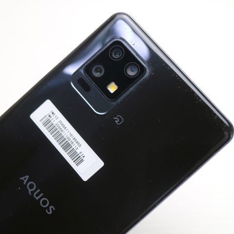 AQUOS スマートフォン 本体 ブラック 約6.1インチ　シムなし ysmobile-store_h382