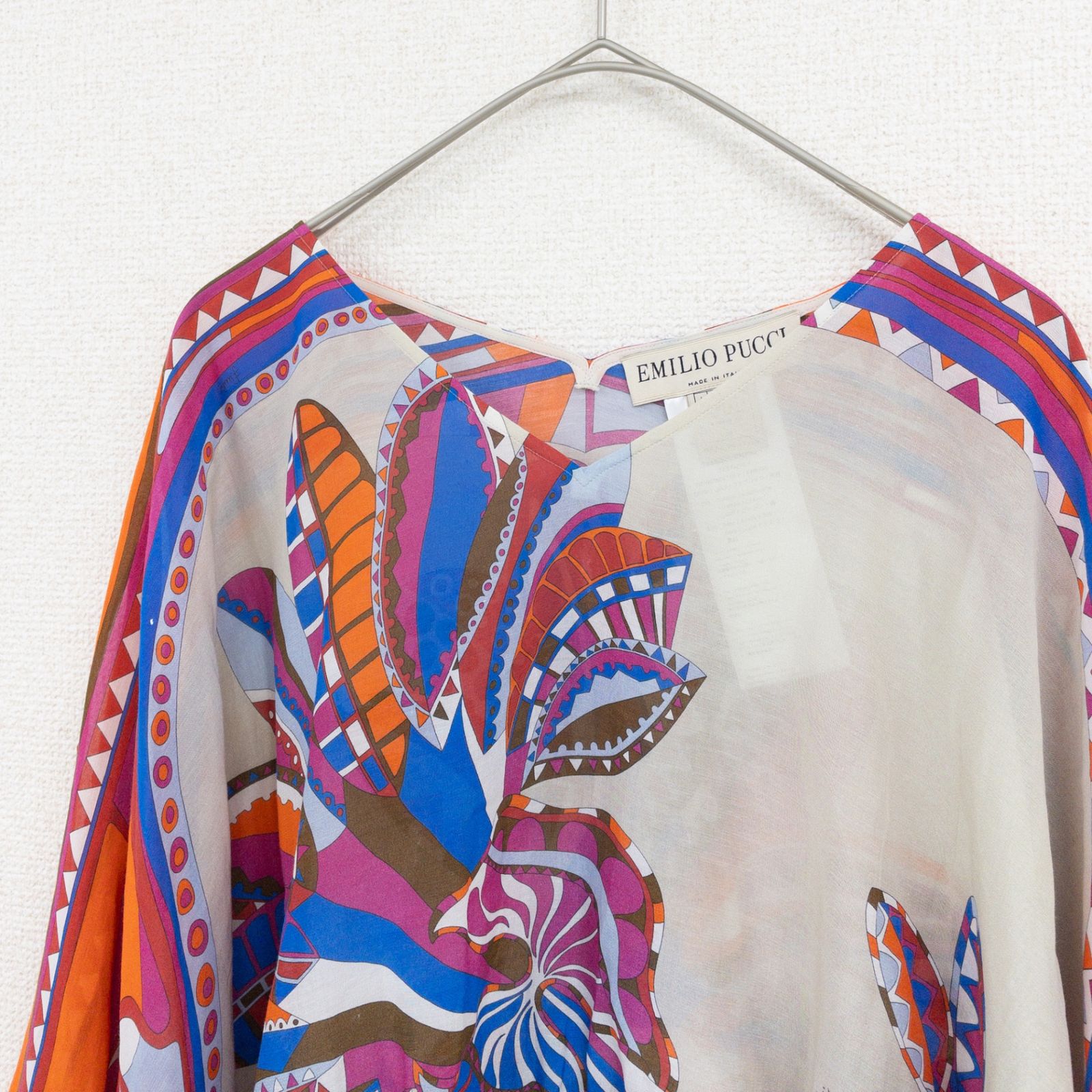 極美品✨エミリオプッチ シルク切替 プッチ柄ニット タートルネック パフスリーブ EMILIO PUCCI エミリオプッチ ケープ風トップス クロップド ショート丈