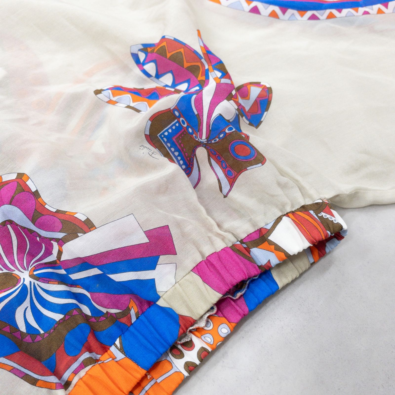 エミリオプッチ シルク トップス EMILIO PUCCI - エミリオプッチ EMILIO PUCCI トップスの通販 by