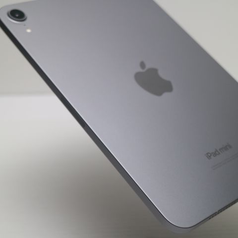 Apple iPad mini (第7世代) スペースグレイ ケース付